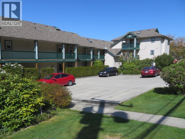 #301 5701 WILLOW AVE - 1