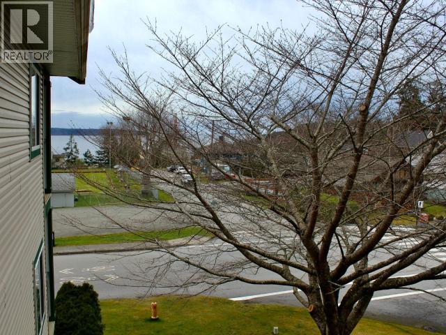 #301 5701 WILLOW AVE - 4