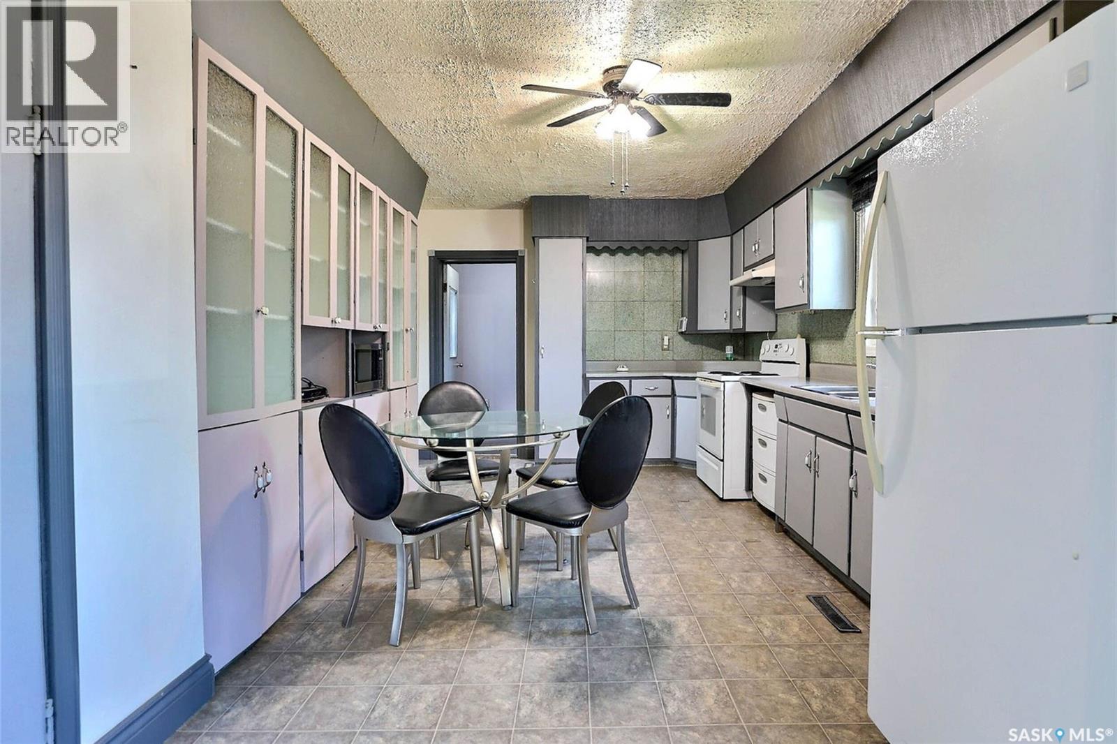 655 Alexandria AVENUE - photo 2