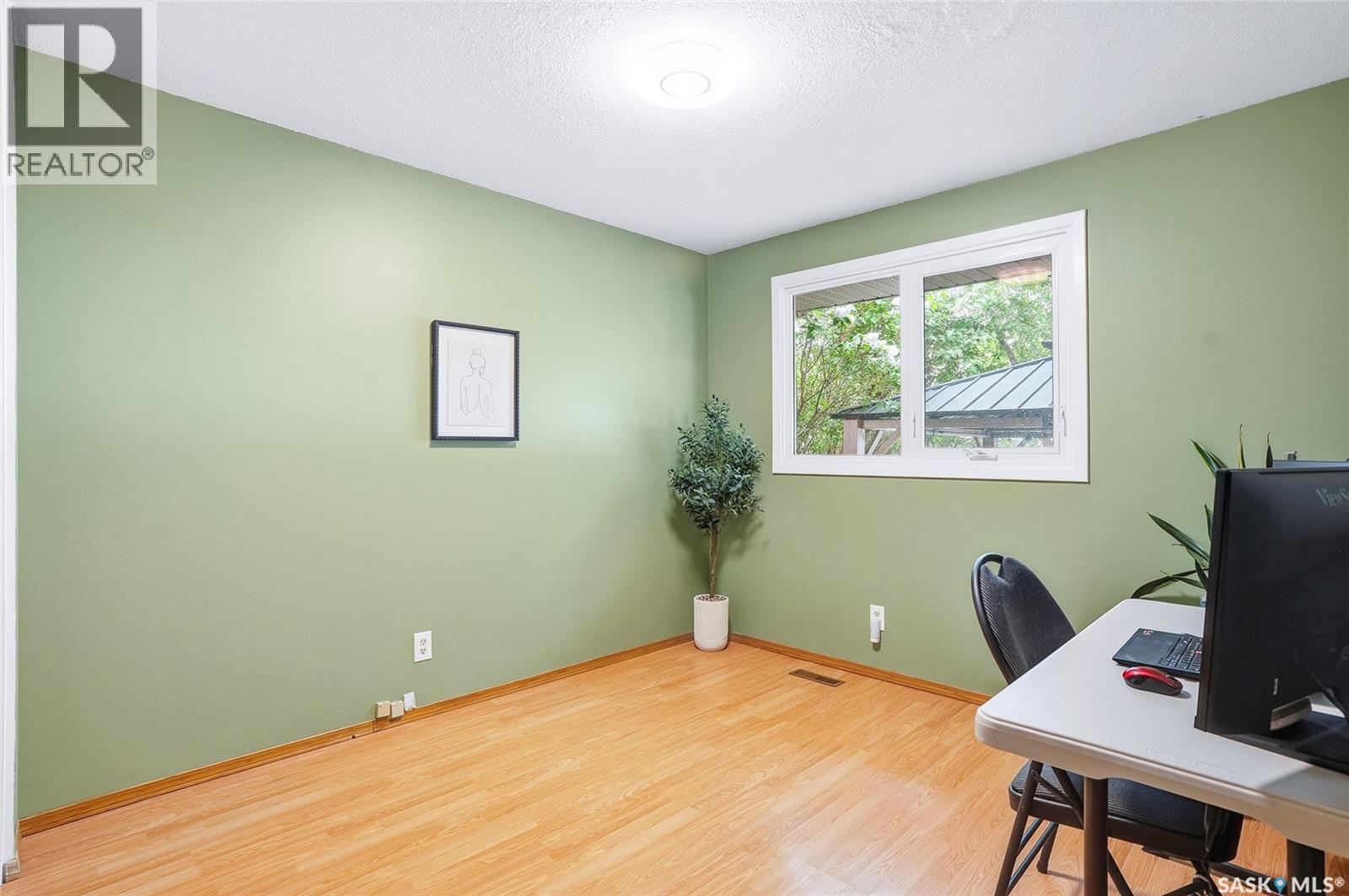2605 37th STREET W - 14