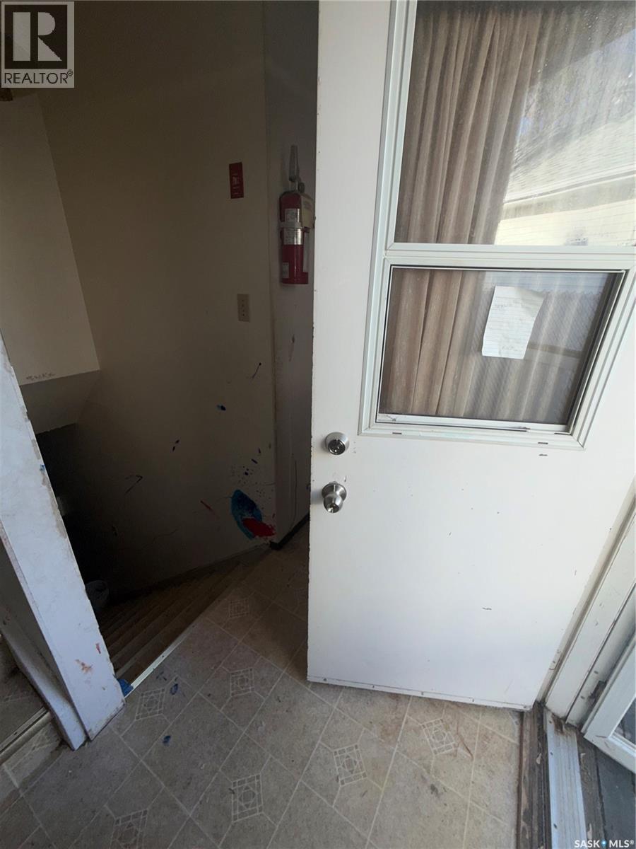 318 25th STREET E - 15