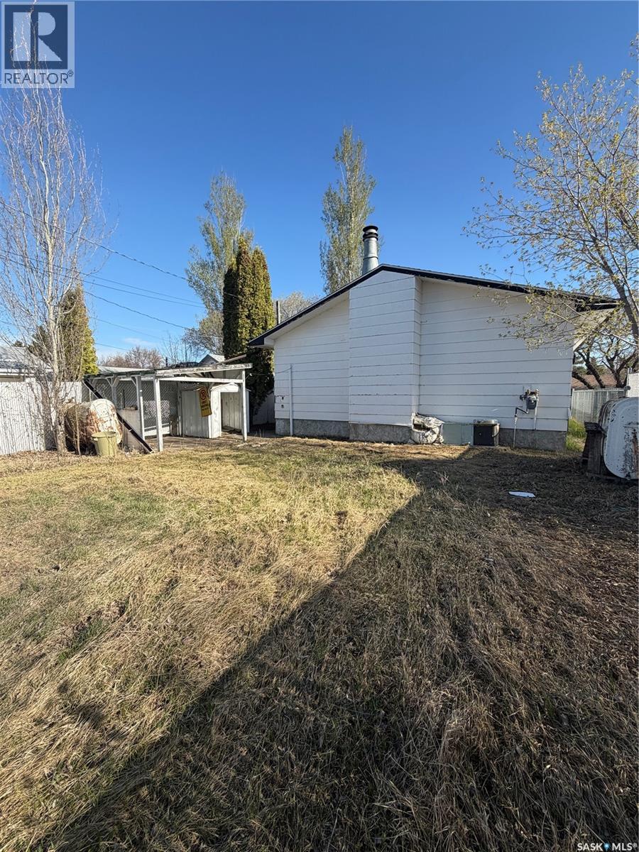 318 25th STREET E - 16