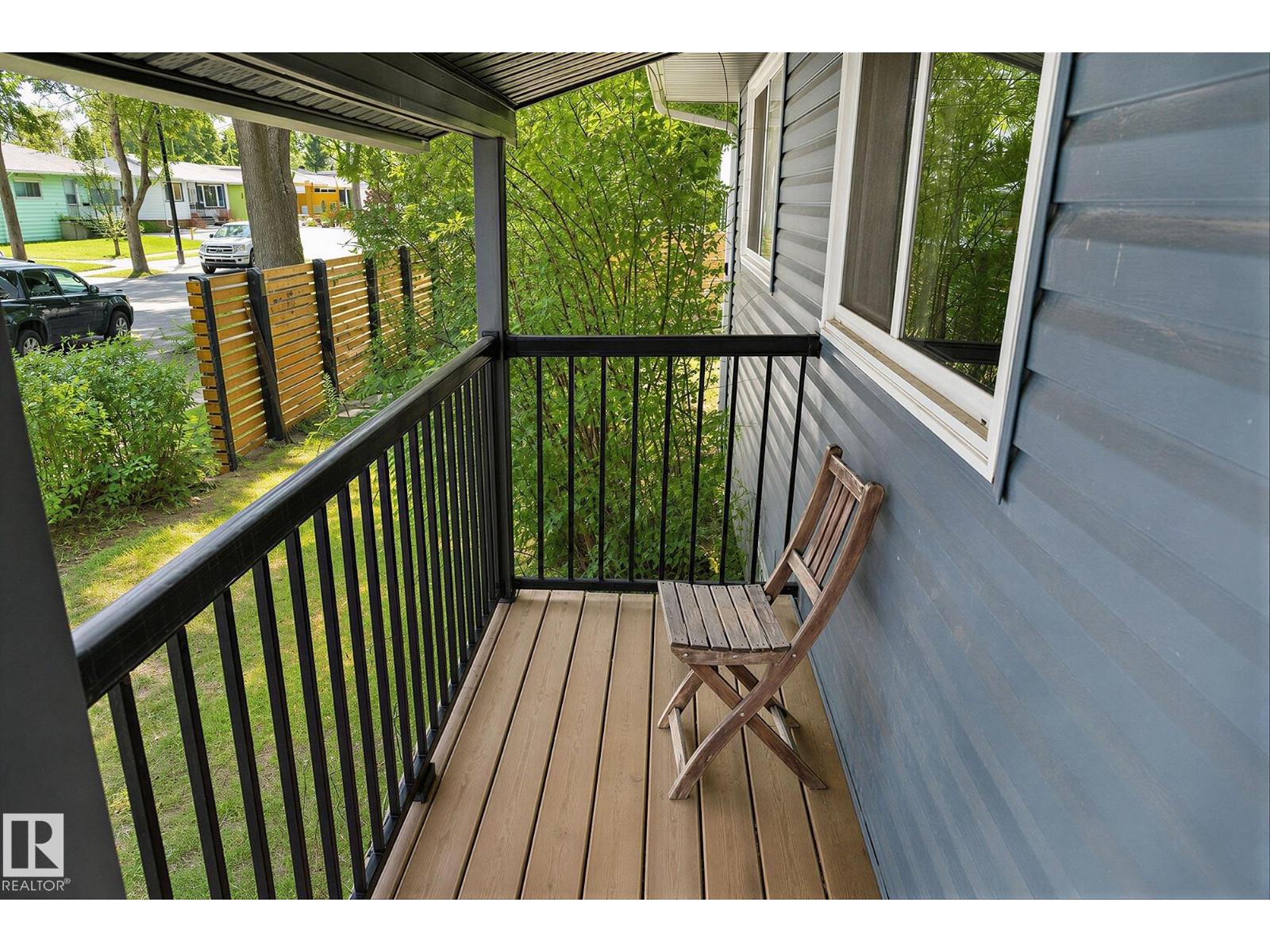 11334 52 ST NW - 39