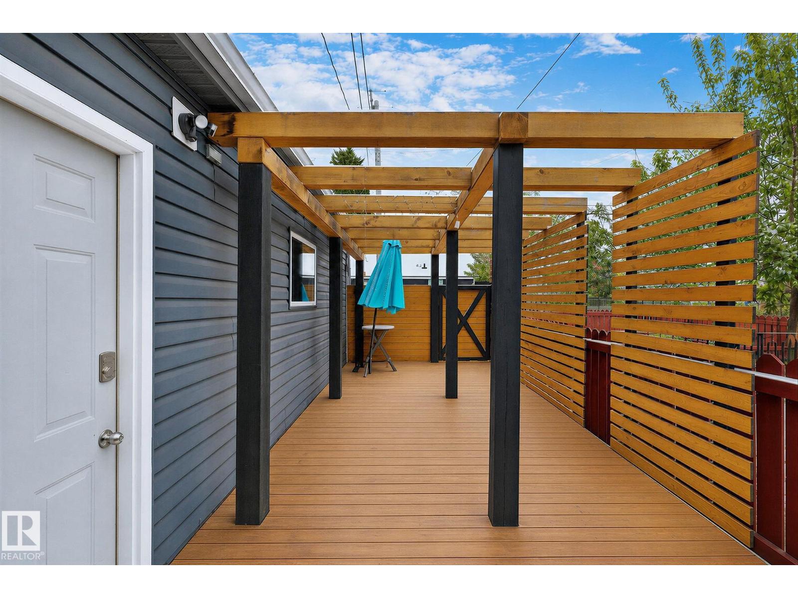 11334 52 ST NW - 32
