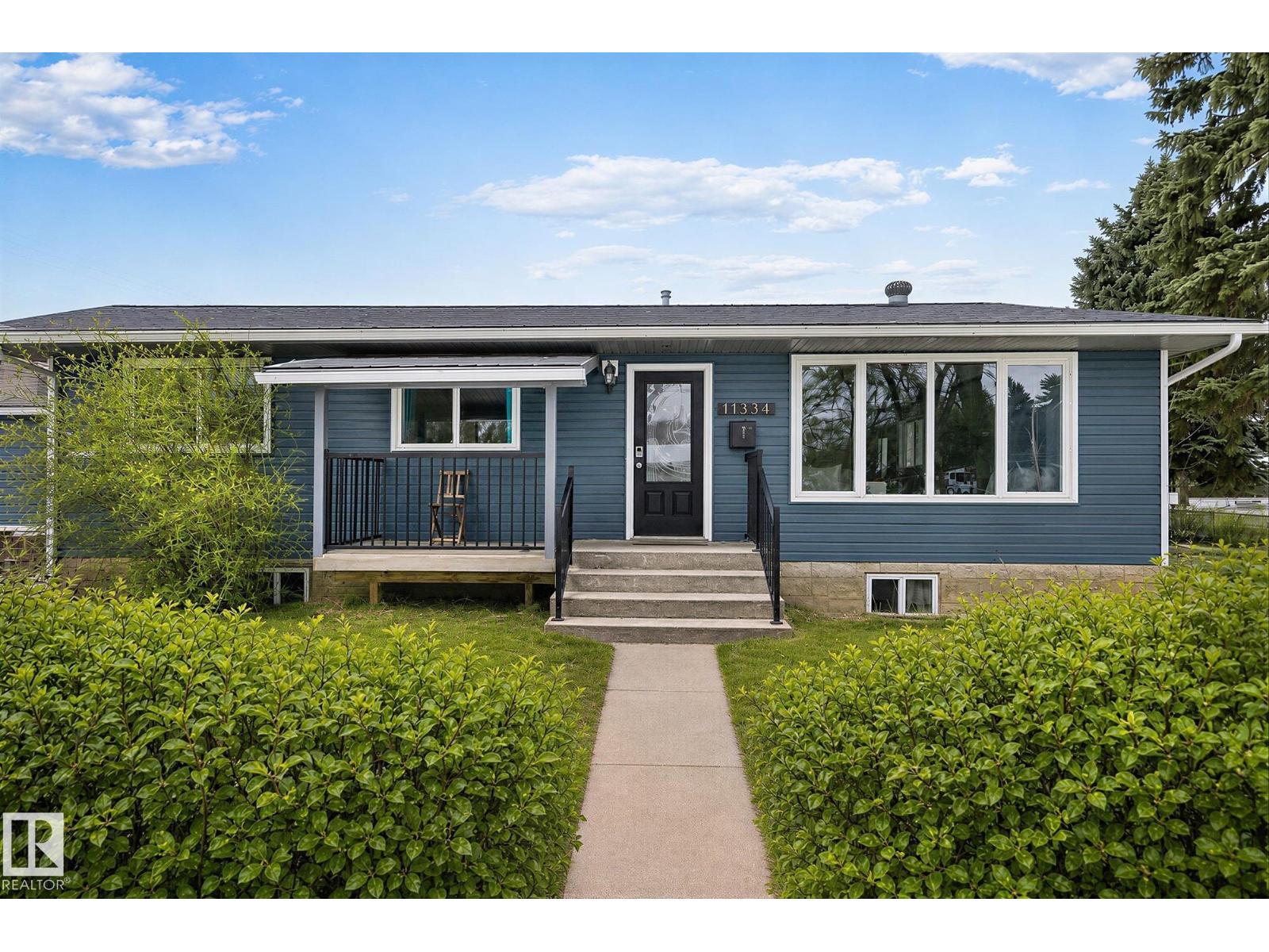 11334 52 ST NW - 1