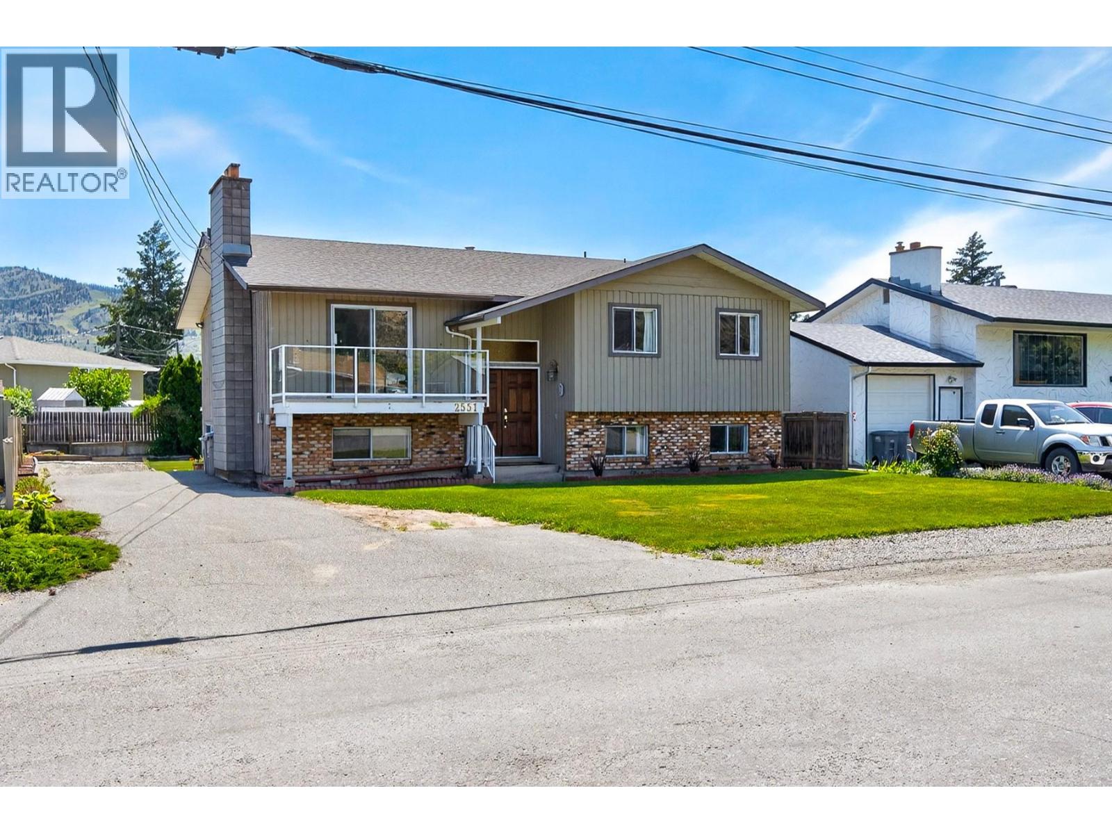 2551 Parkcrest Avenue - 48