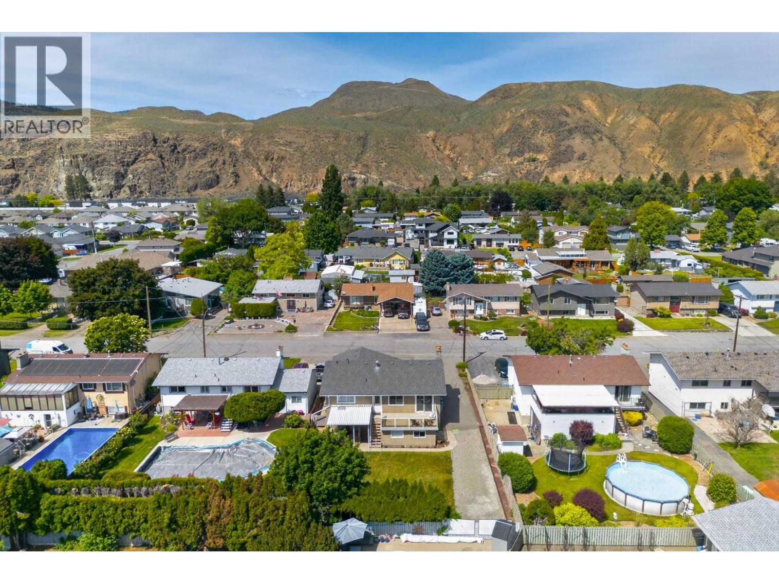2551 Parkcrest Avenue - 57