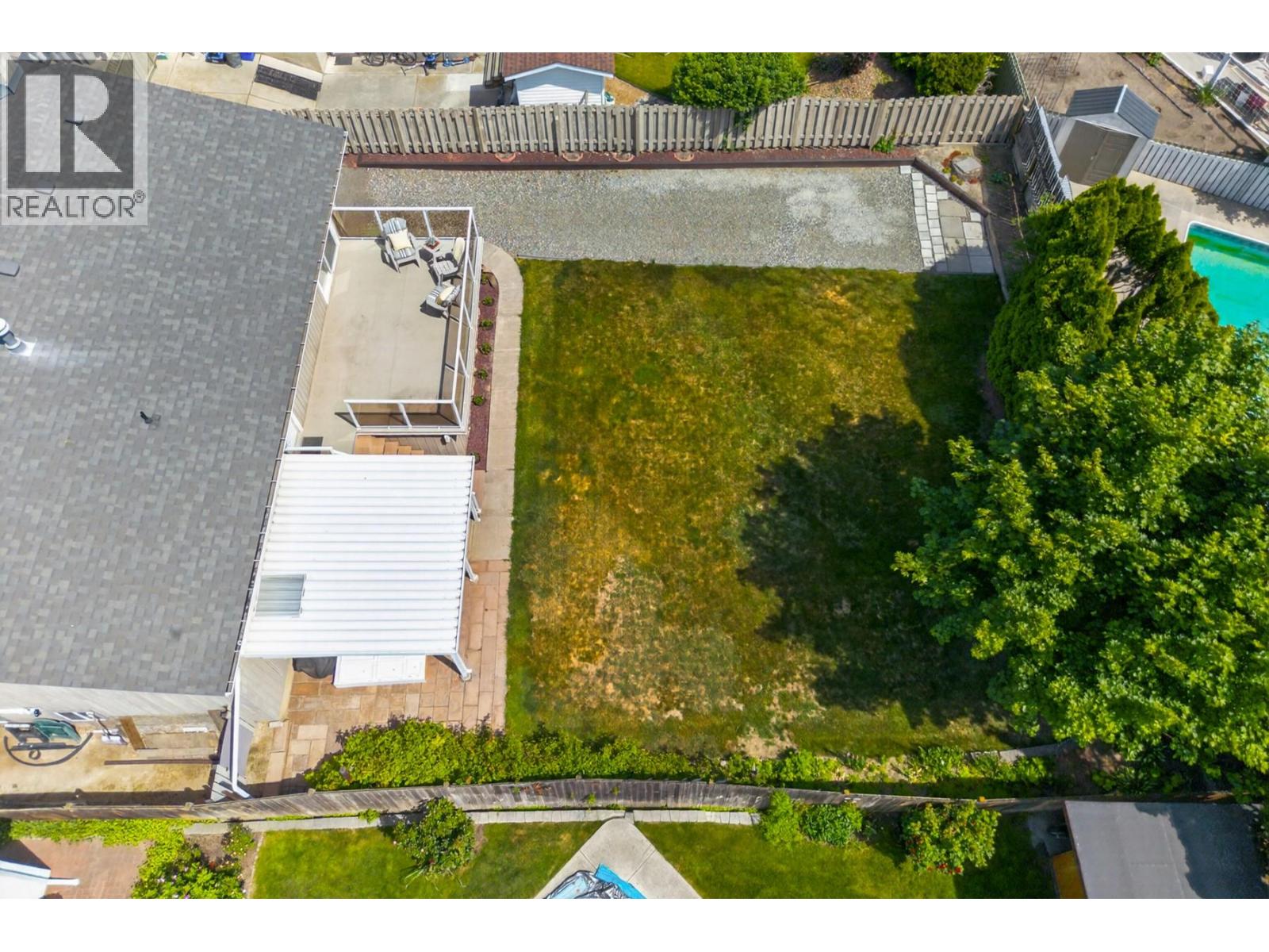 2551 Parkcrest Avenue - 54