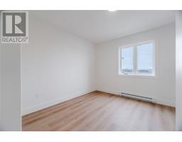 92 Trenton Drive thumbnail 32