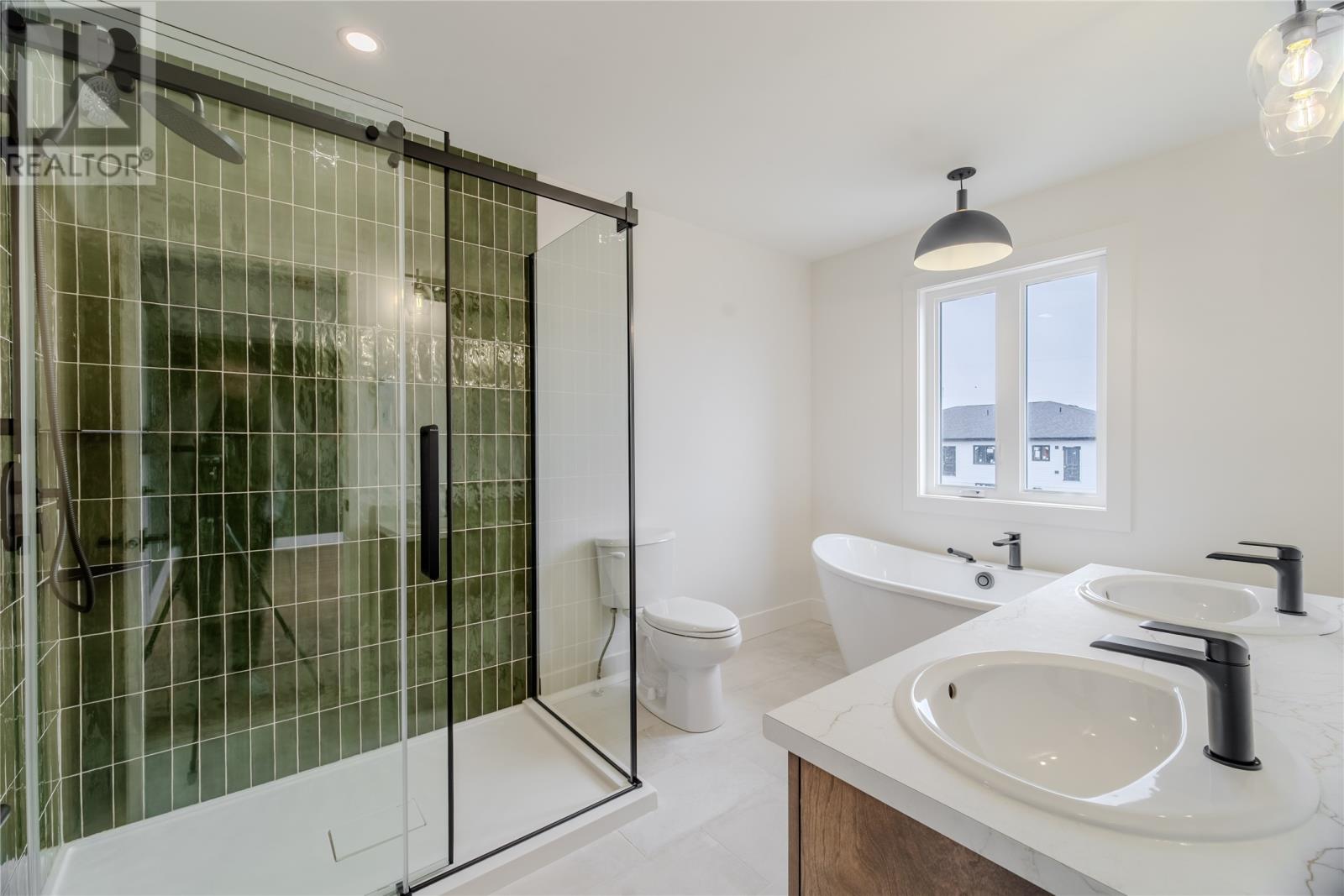 92 Trenton Drive - 24