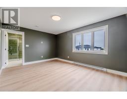 92 Trenton Drive thumbnail 23