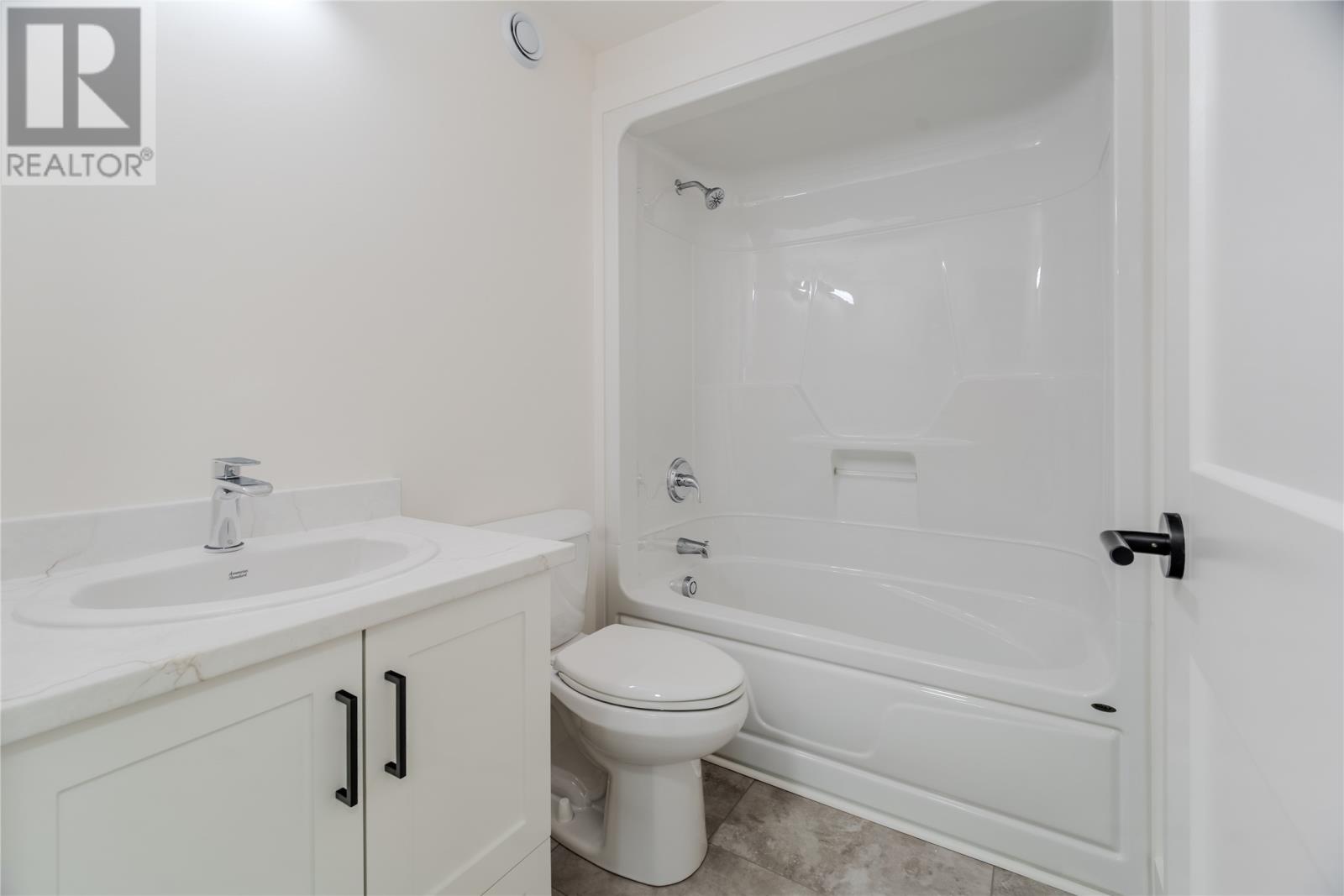 92 Trenton Drive - 42