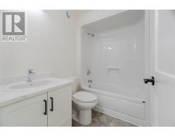 92 Trenton Drive thumbnail 42