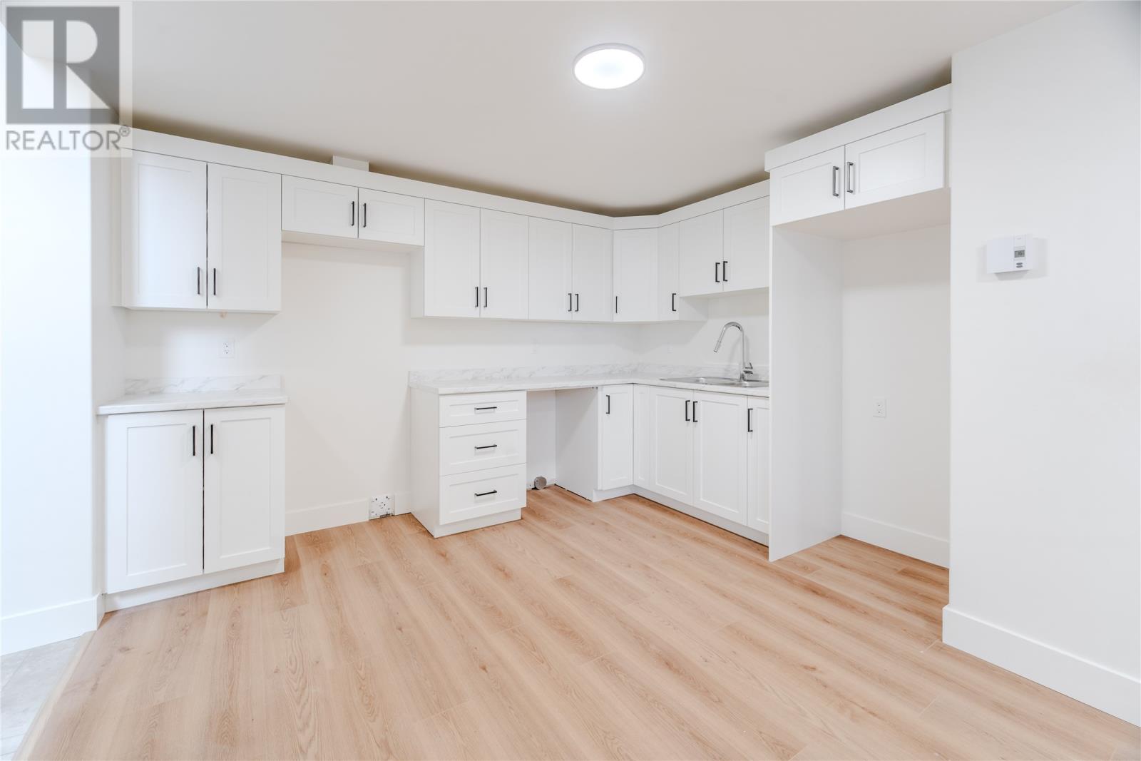 92 Trenton Drive - 37