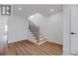 92 Trenton Drive thumbnail 4