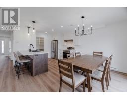 92 Trenton Drive thumbnail 9