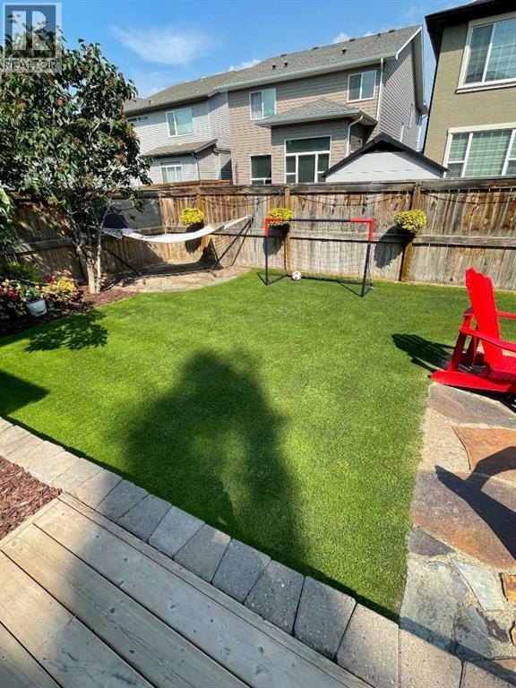 36 Cranarch Grove SE - 34