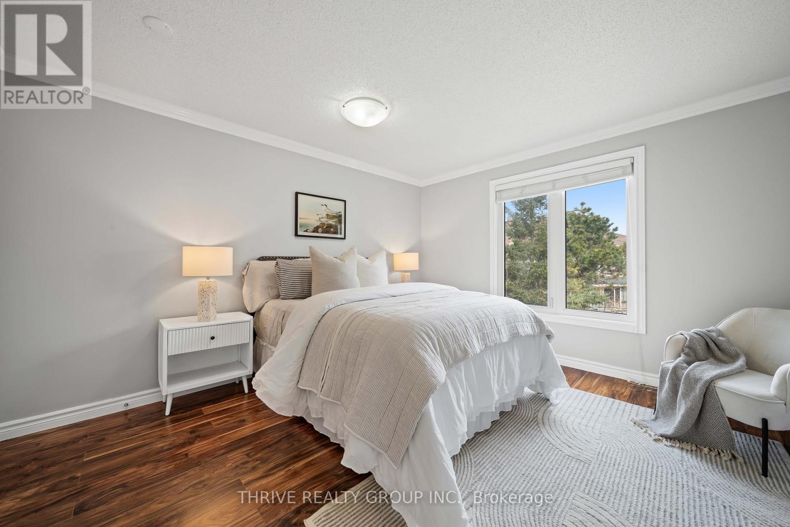 79 TRELLIS CRESCENT - 36