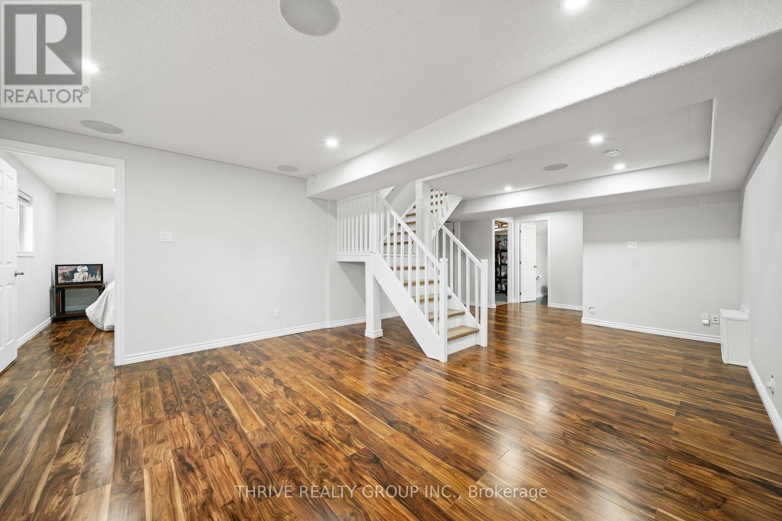 79 TRELLIS CRESCENT - 40