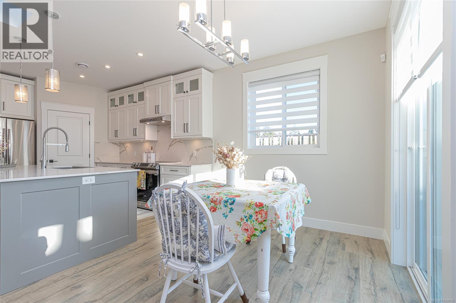 261 Dunbar Way - 8