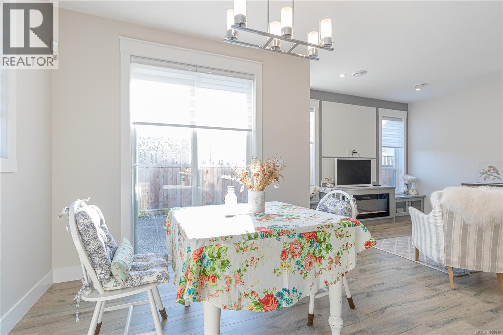 261 Dunbar Way - 9
