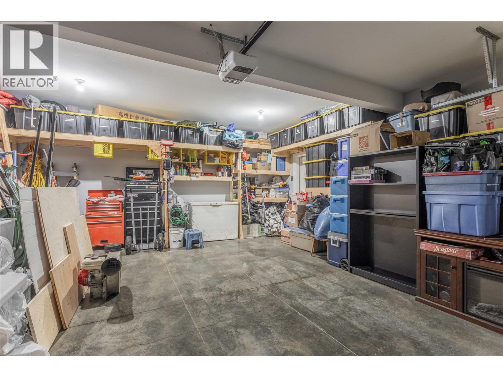 1955 Foxtail Terrace, Kelowna