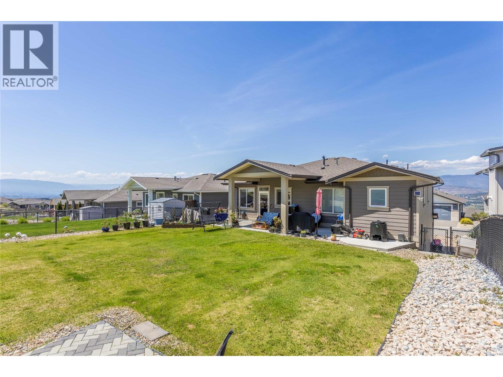 1955 Foxtail Terrace, Kelowna