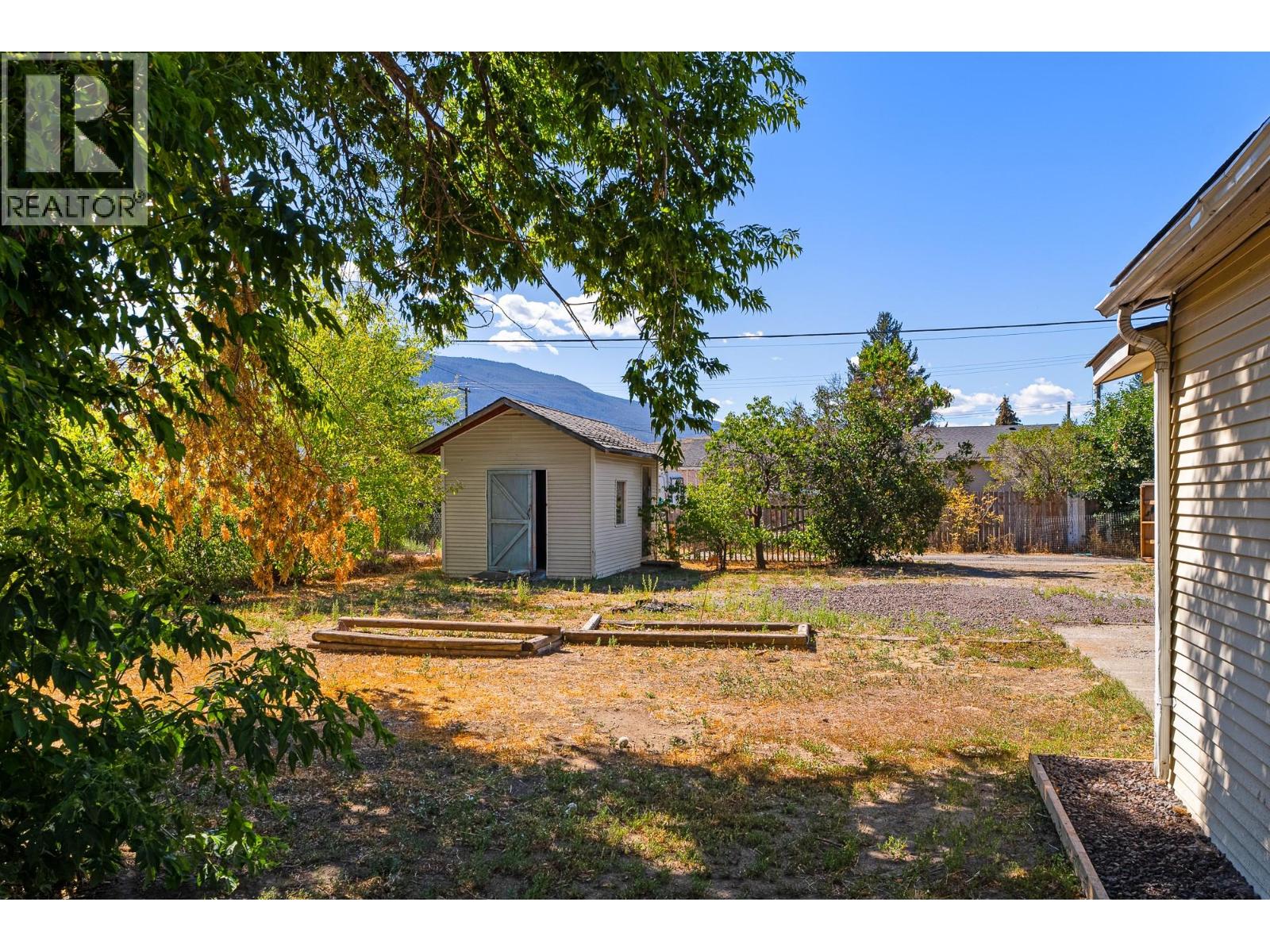 2438 Jackson Avenue, Merritt