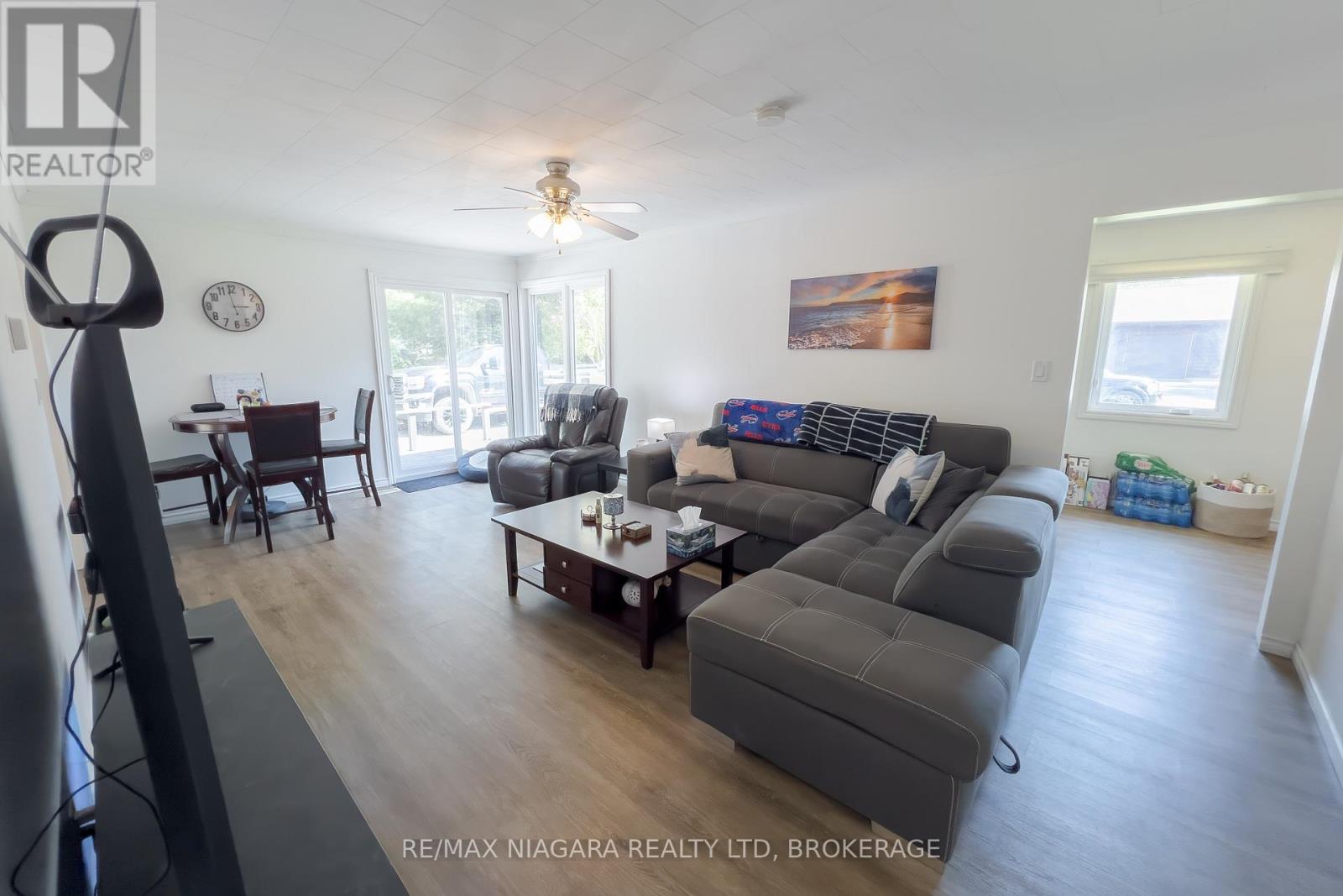 2868 JUNE ROAD - 9