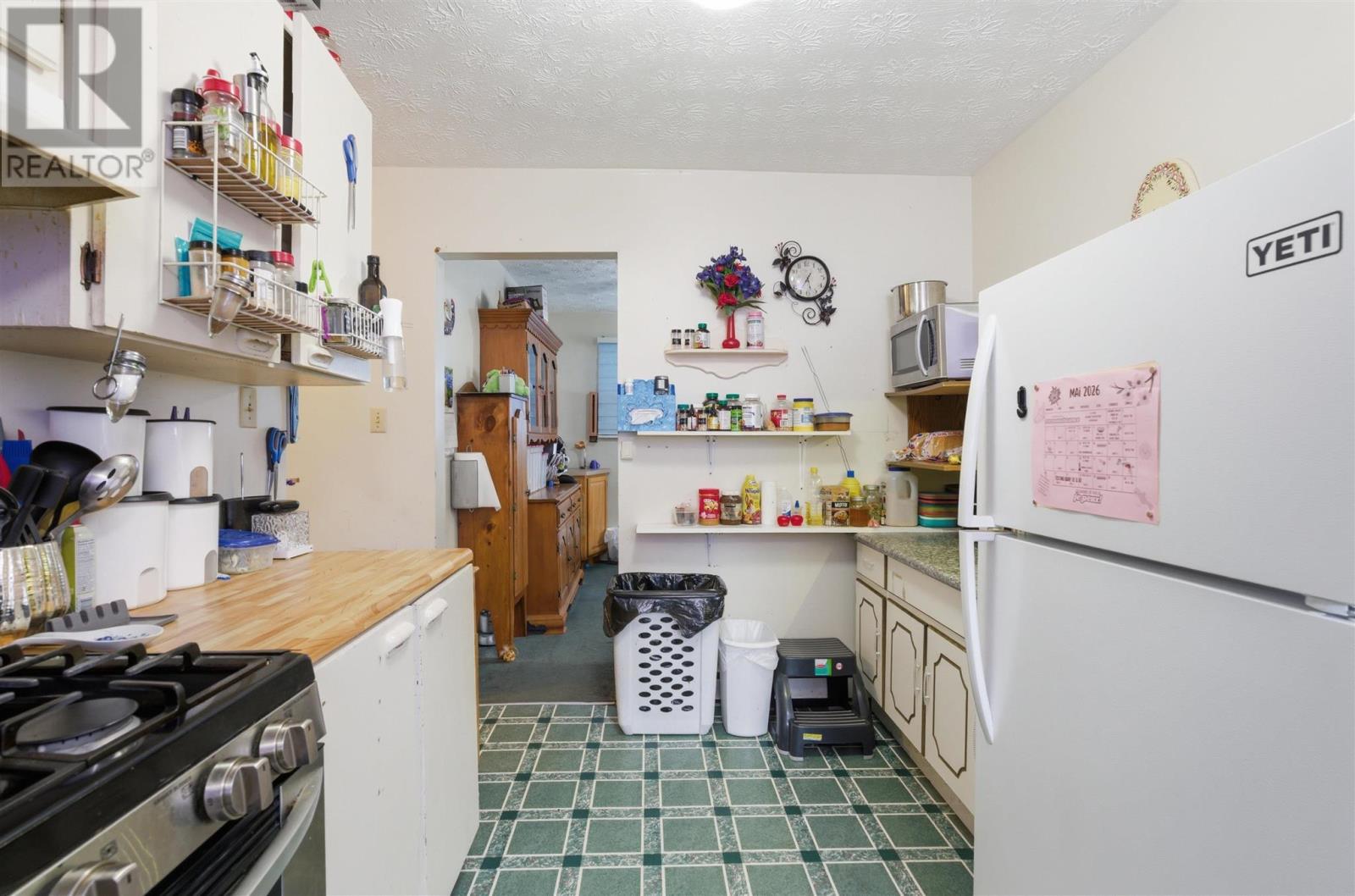 7 Schurm AVE - 11