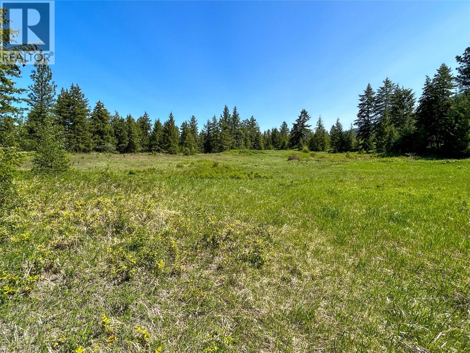 5893 Cosens Bay Road, Coldstream
