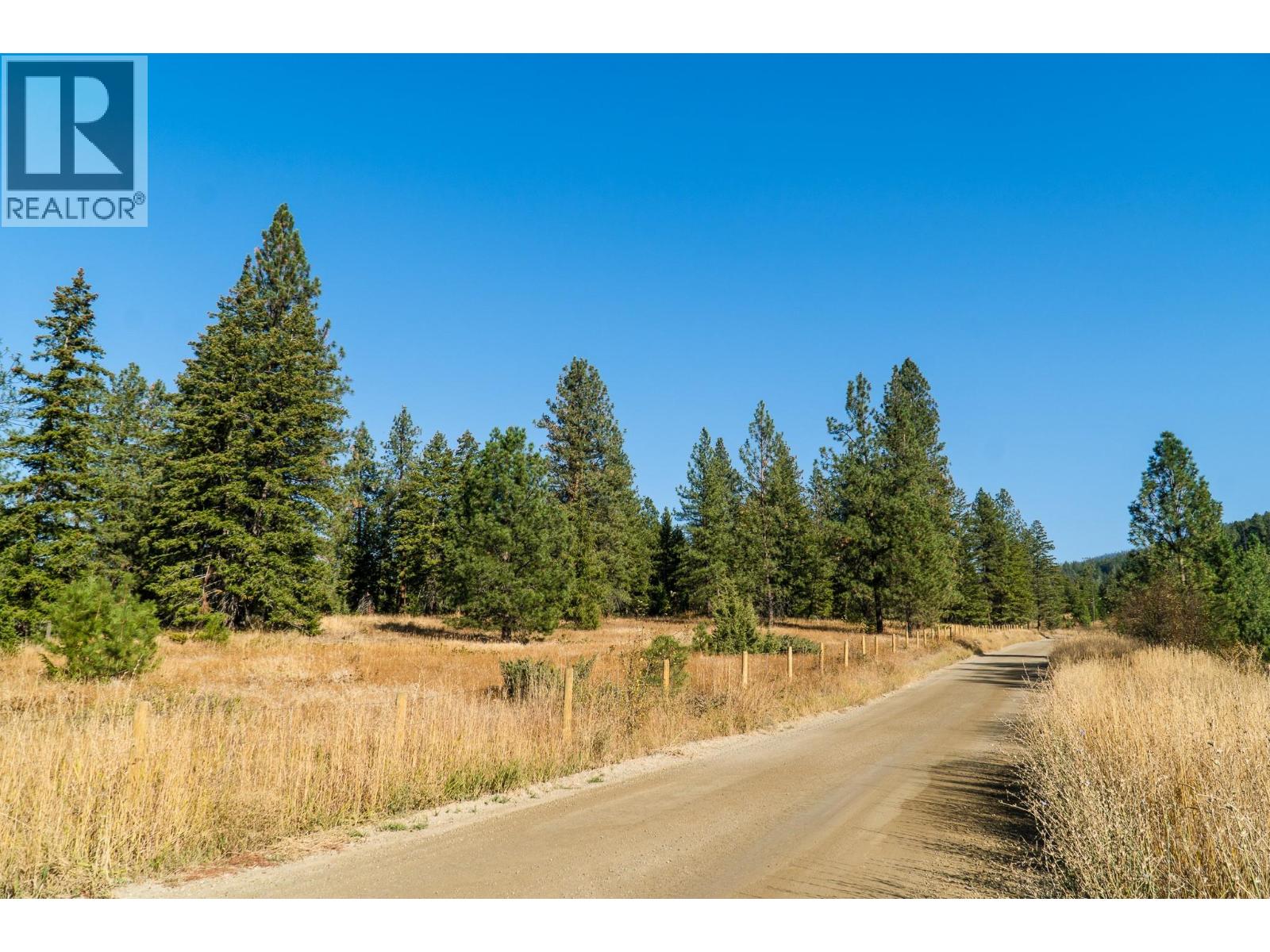 5893 Cosens Bay Road, Coldstream