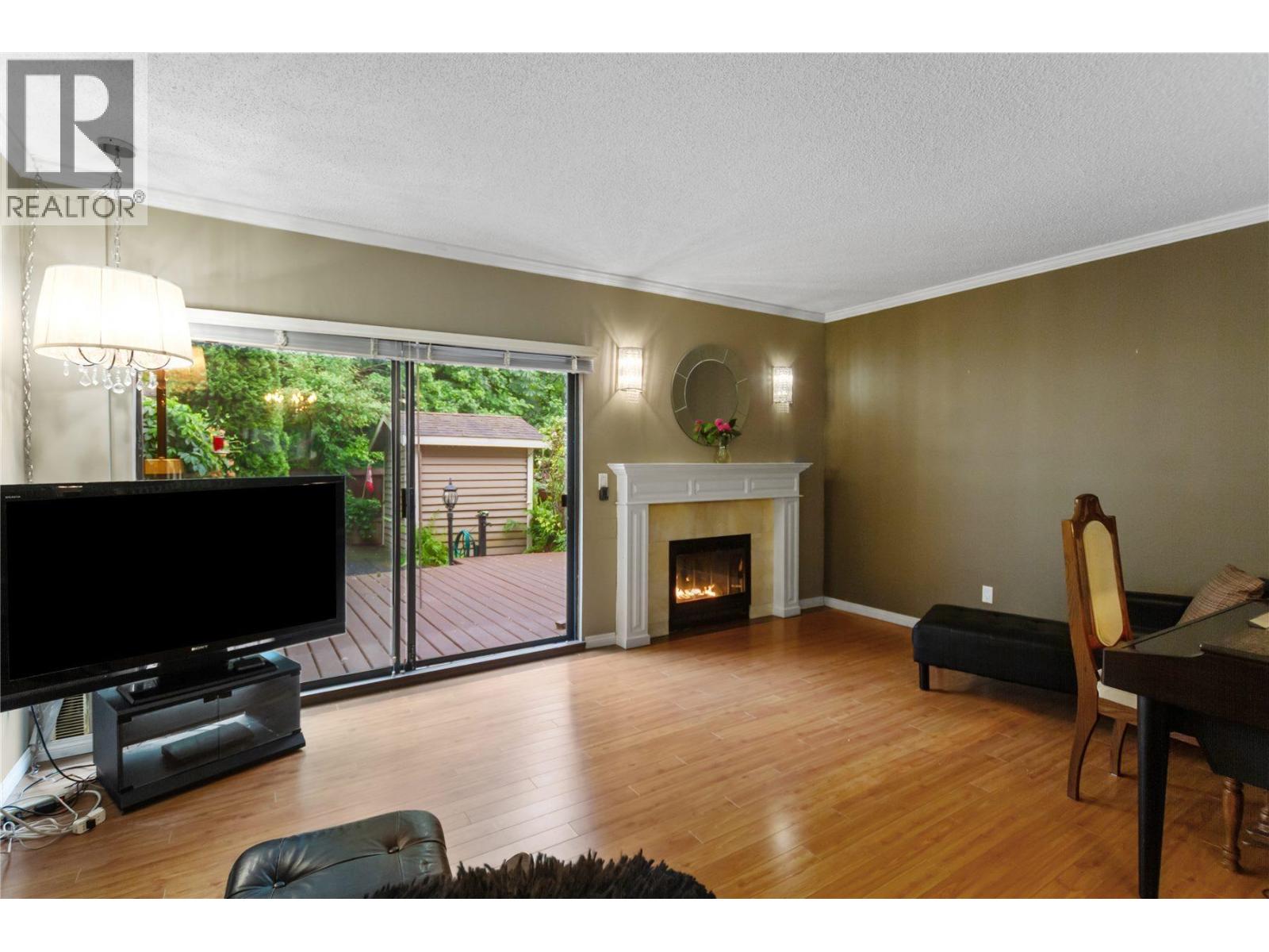 14 1141 EAGLERIDGE DRIVE — photo 5