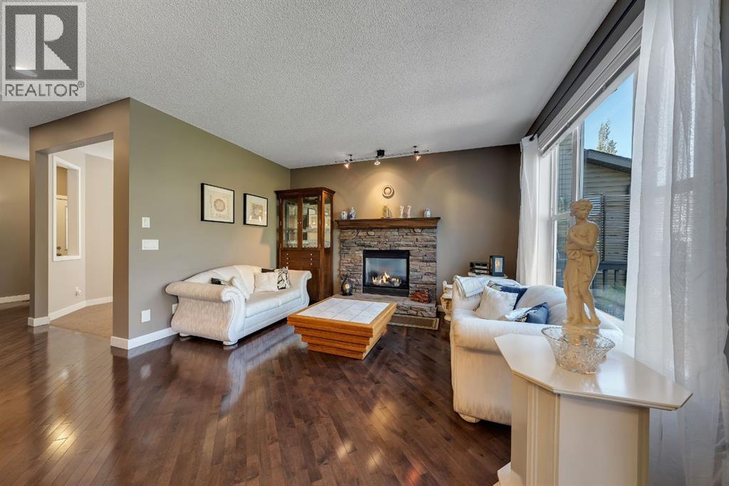 32 Everoak Close SW — photo 9
