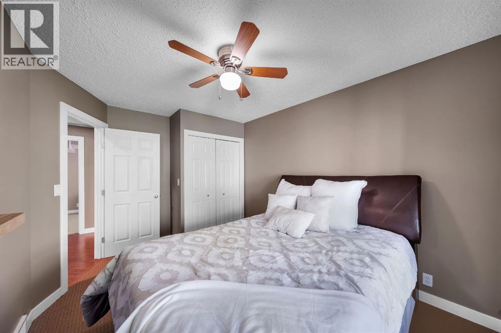 32 Everoak Close SW — photo 41