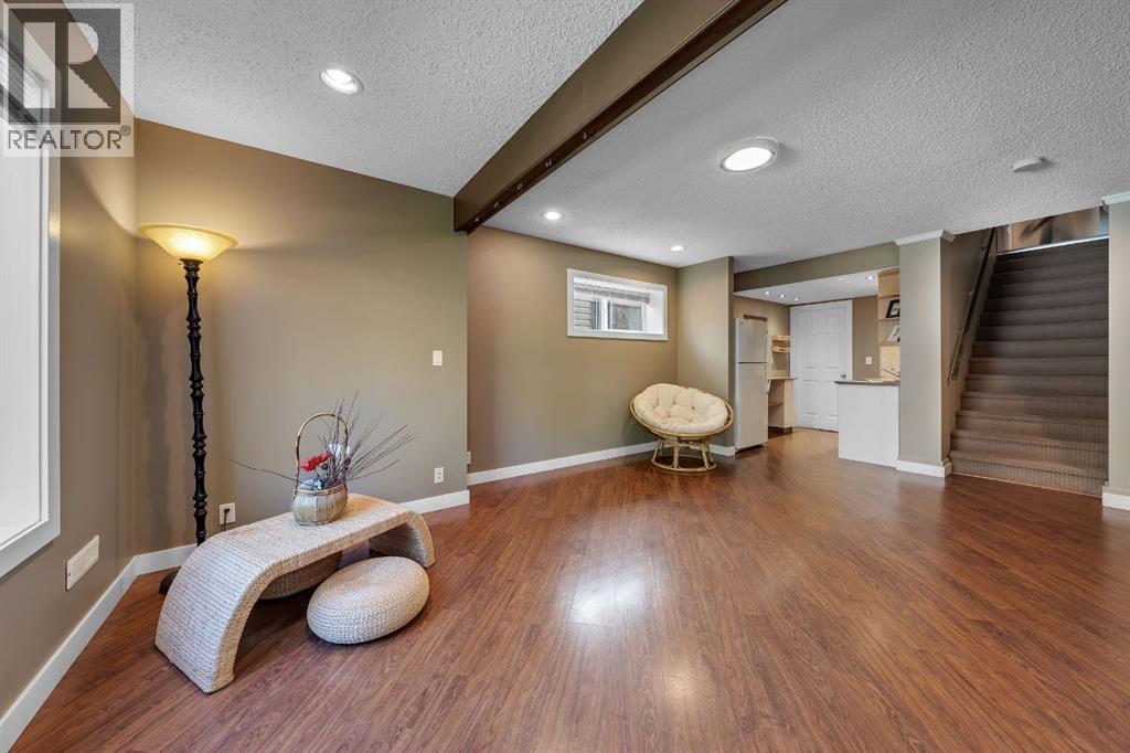 32 Everoak Close SW — photo 37