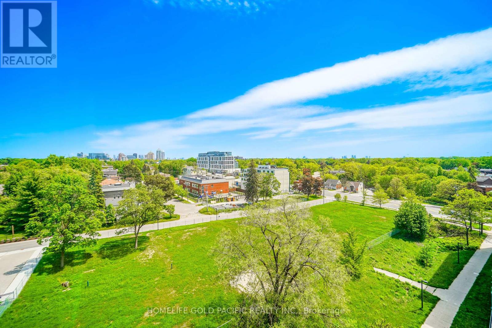 #907 5 KENNETH AVENUE - 24