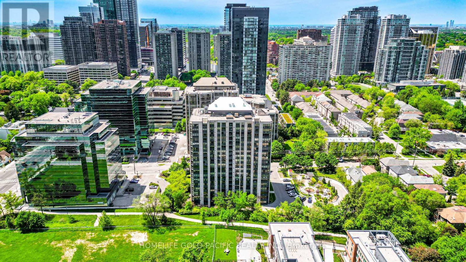 #907 5 KENNETH AVENUE - 3