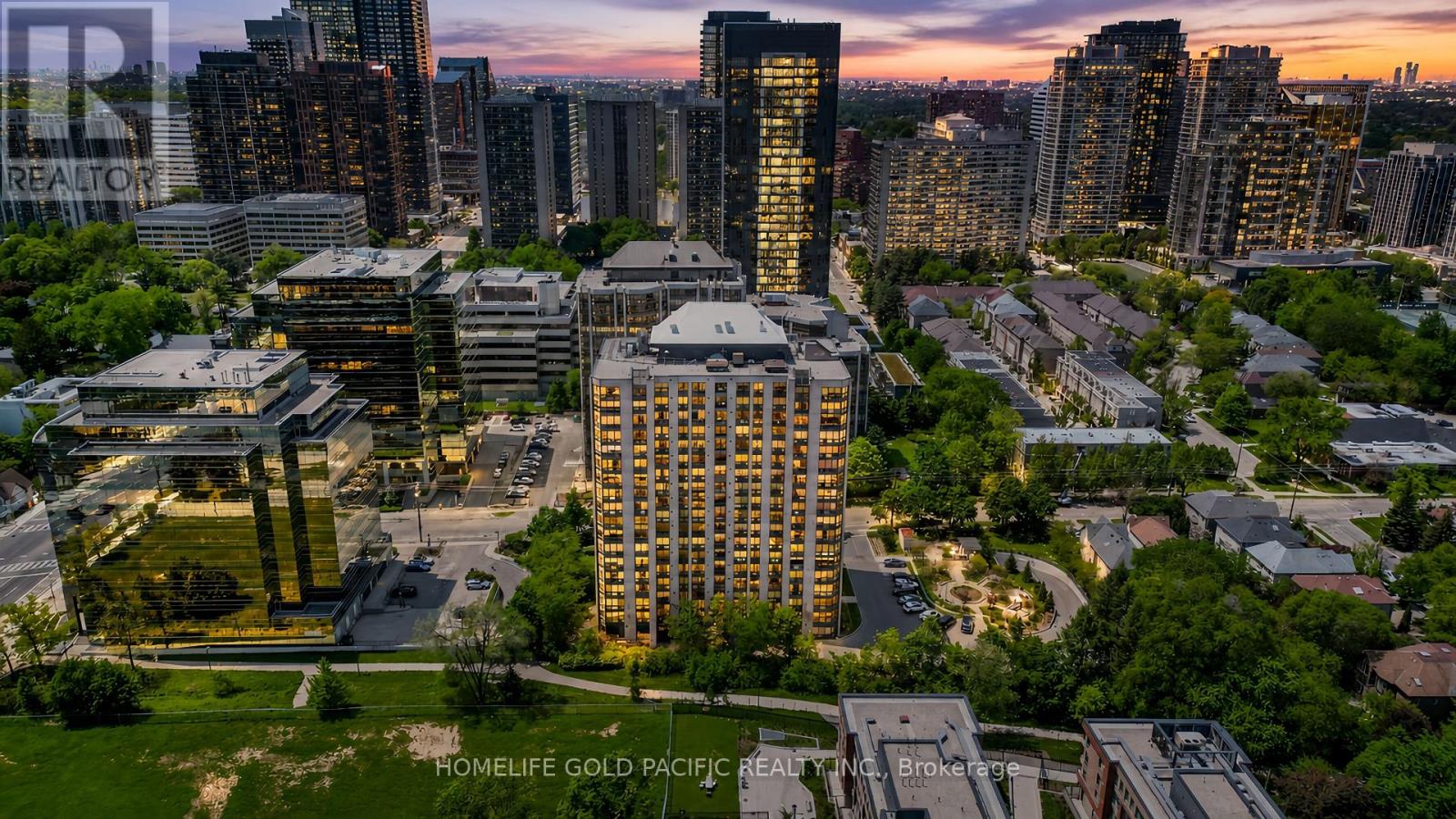 #907 5 KENNETH AVENUE - 4
