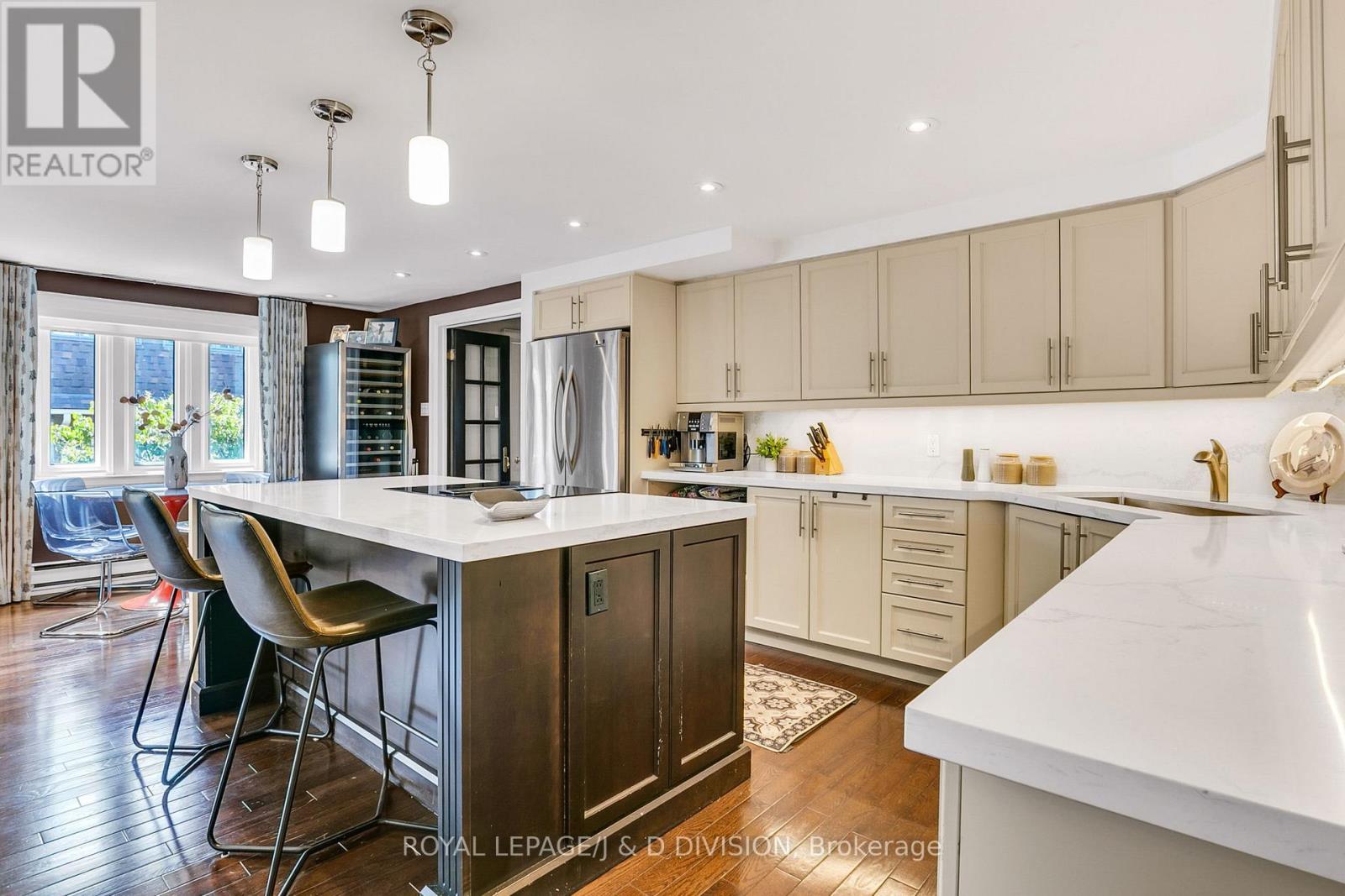 137 HIGHBOURNE ROAD - 15