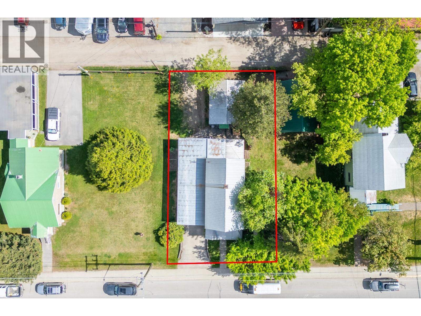 408 Third Street W - 19