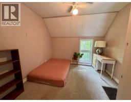 408 Third Street W, Revelstoke, BC V0E2S0 Photo 12