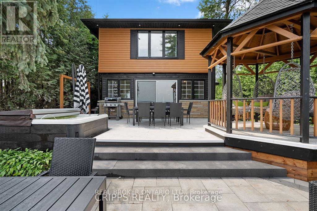 943 BARRY AVENUE - 45