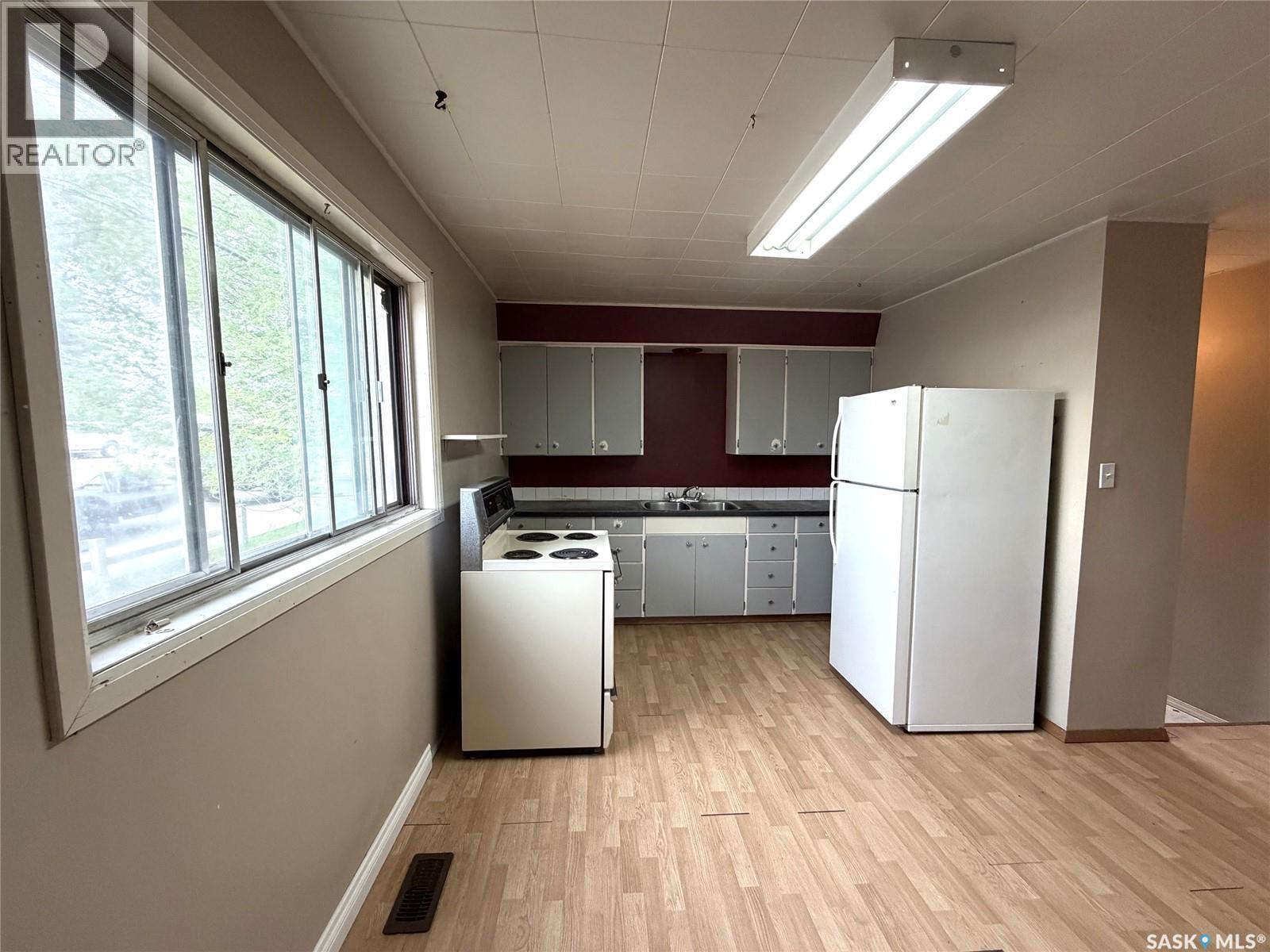 501 Churchill STREET - 3