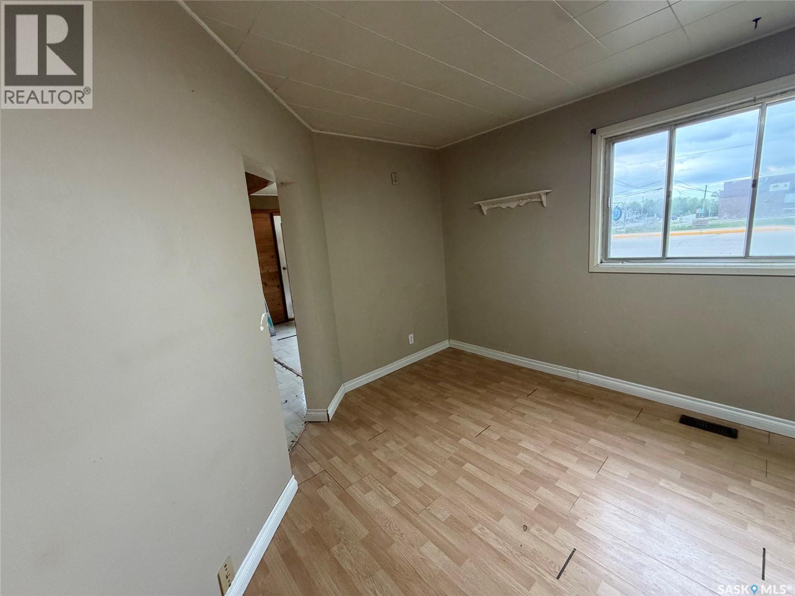 501 Churchill STREET - 4