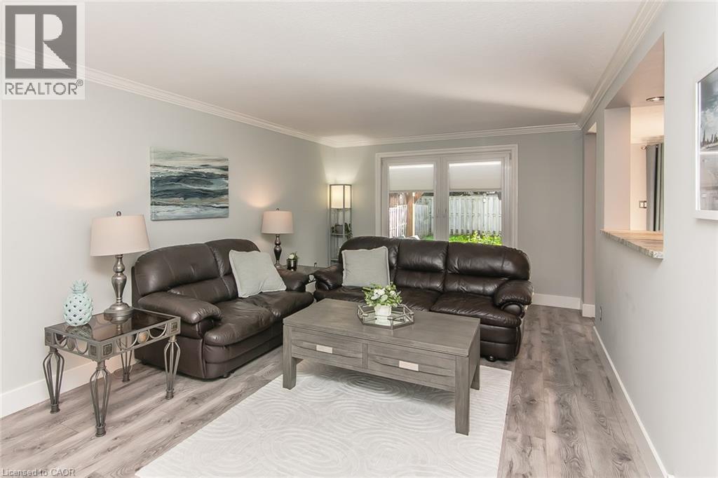529 CHESAPEAKE Crescent - 13