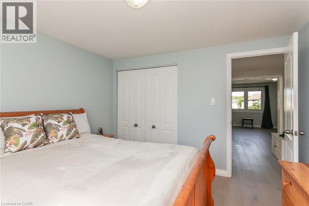 529 CHESAPEAKE Crescent - 24