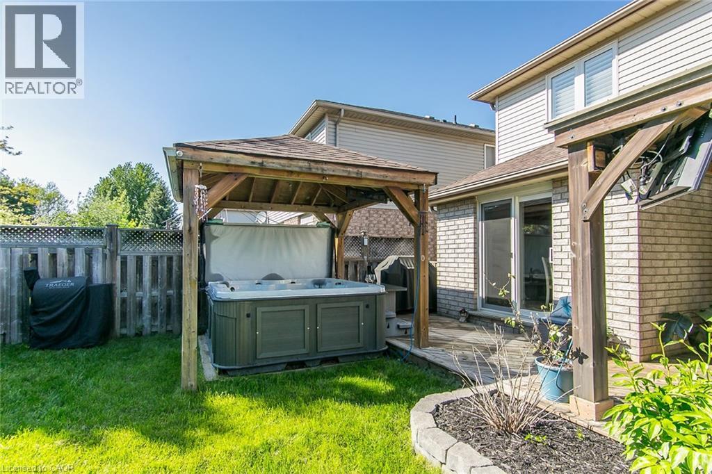 529 CHESAPEAKE Crescent - 41