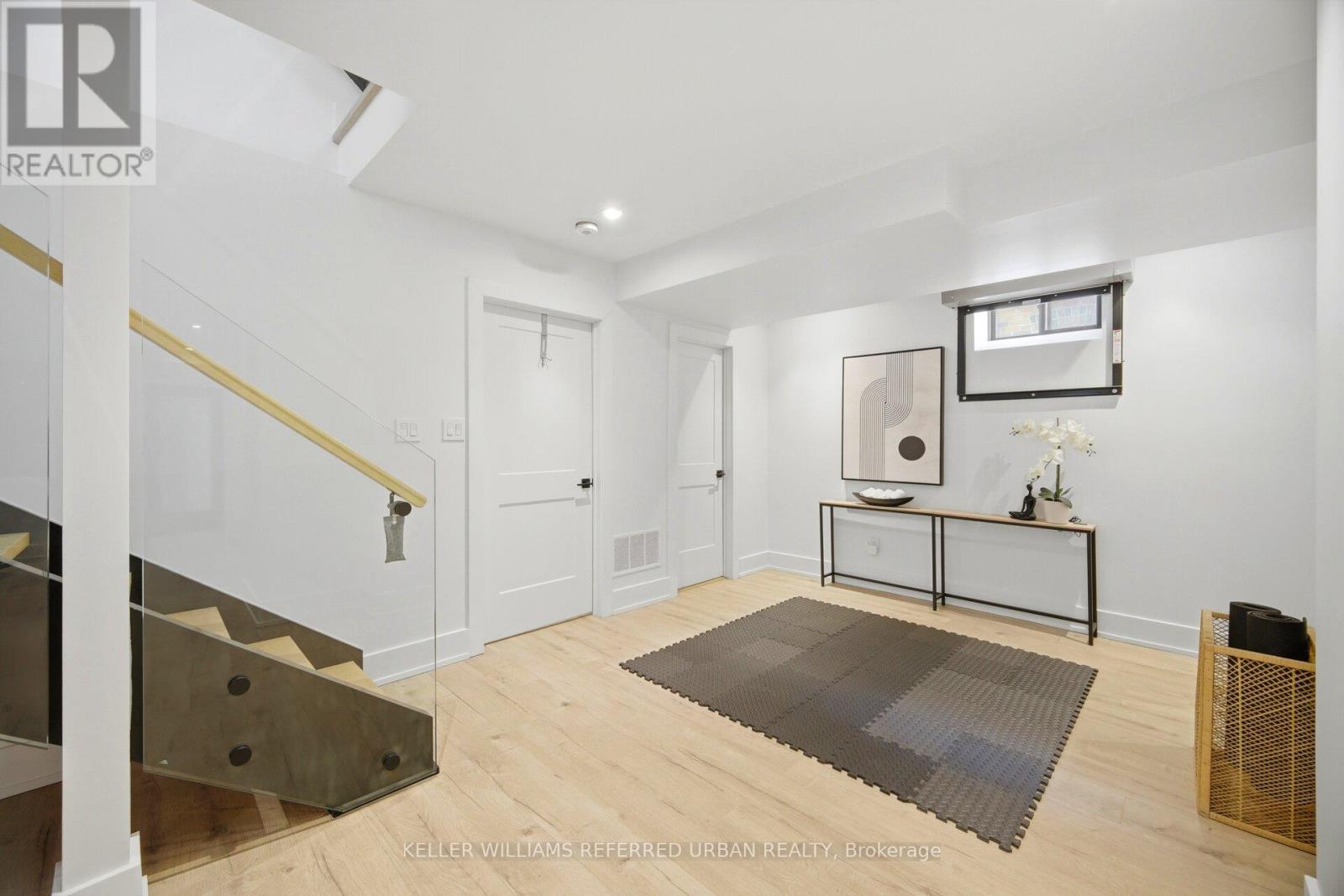 56 ELMA STREET - 29