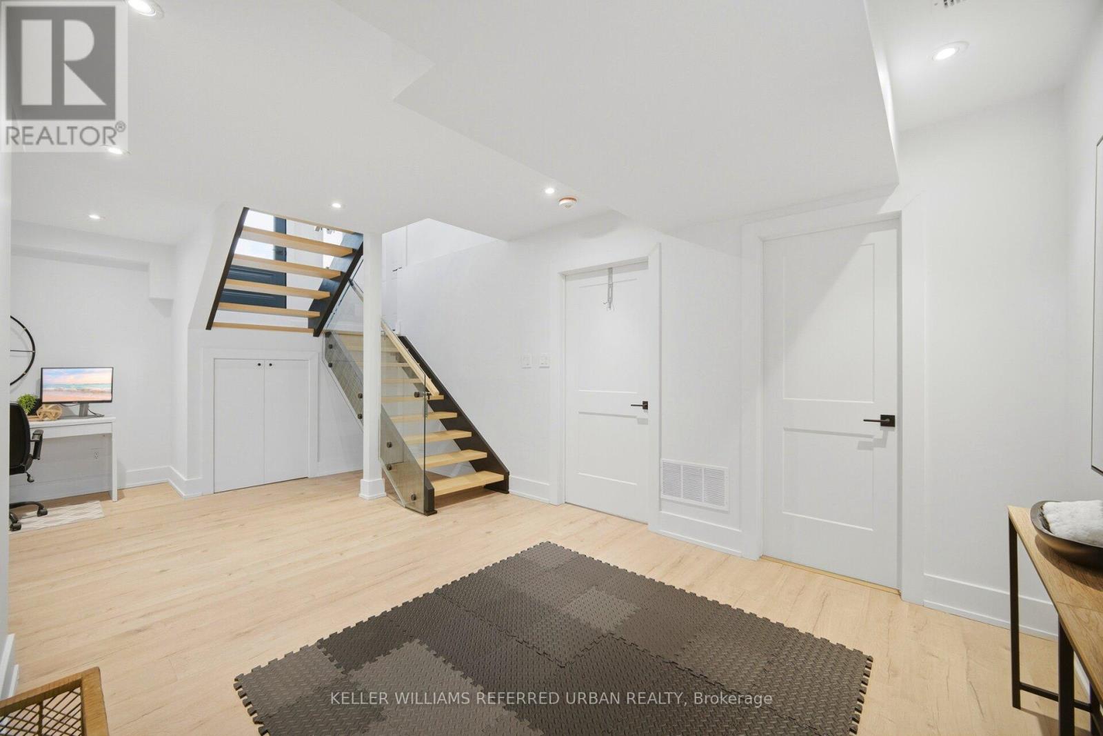 56 ELMA STREET - 30